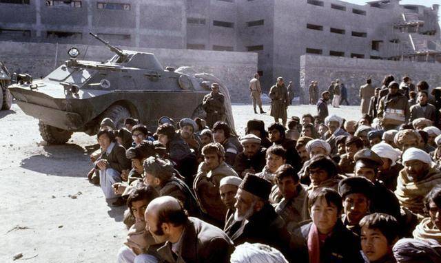 苏联斩首阿富汗总统图片