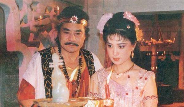 《封神榜》上映30年,妲己妖娆不在,纣王远走海外,只有他最潇洒