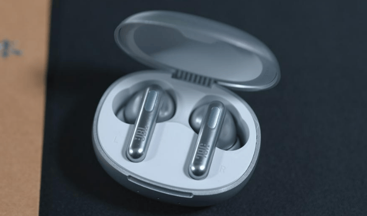 适合学生党的蓝牙耳机有哪些?盘点四大性价比蓝牙耳机品牌