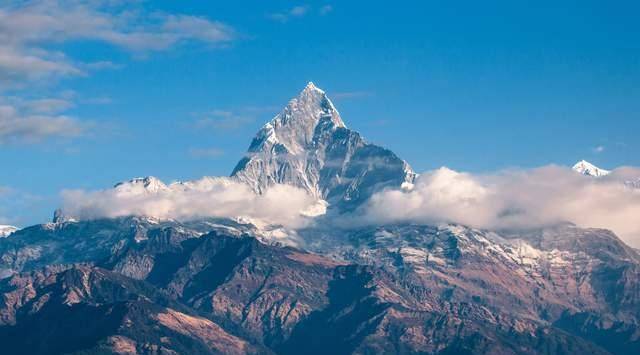 珠穆朗玛峰景点介绍图片