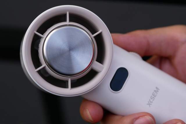 西圣wind手持小风扇：百档调风、超导制冷，夏日清凉新体验