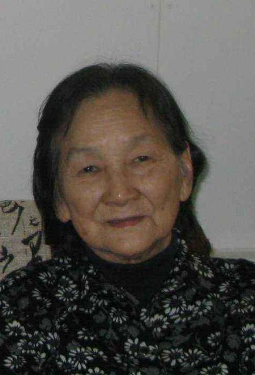 仍对前任念念不忘,妻子:你去和她见一面吧_潘鹤_张幼兰_因为