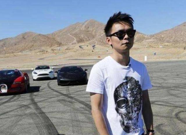 蒋泉龙:白手起家成亿万富翁,今欠下赌债累累,儿子一顿饭吃90万