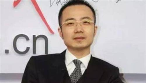 他误入传销,却成骨干,靠张嘴骗了国人百亿,后移民他国成座上宾_俞凌雄