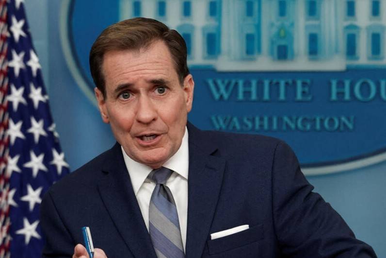 白宫发言人被问住,直接怼了回去:这个问题让我有点反感