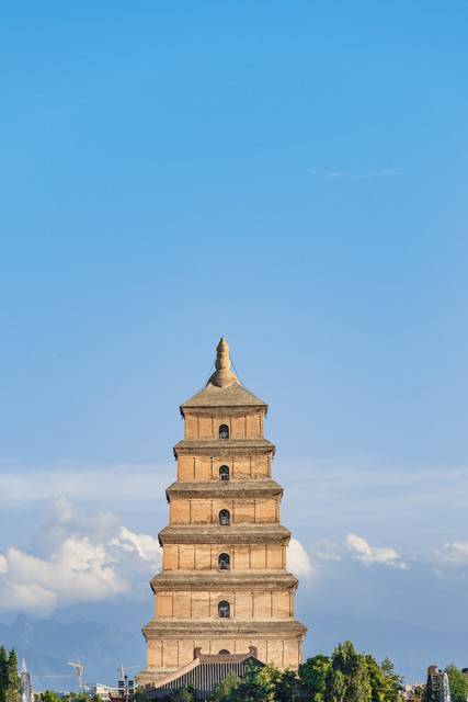 大雁塔是唐长安城保留至今的标志之一 成为穿越千年历史的守望者