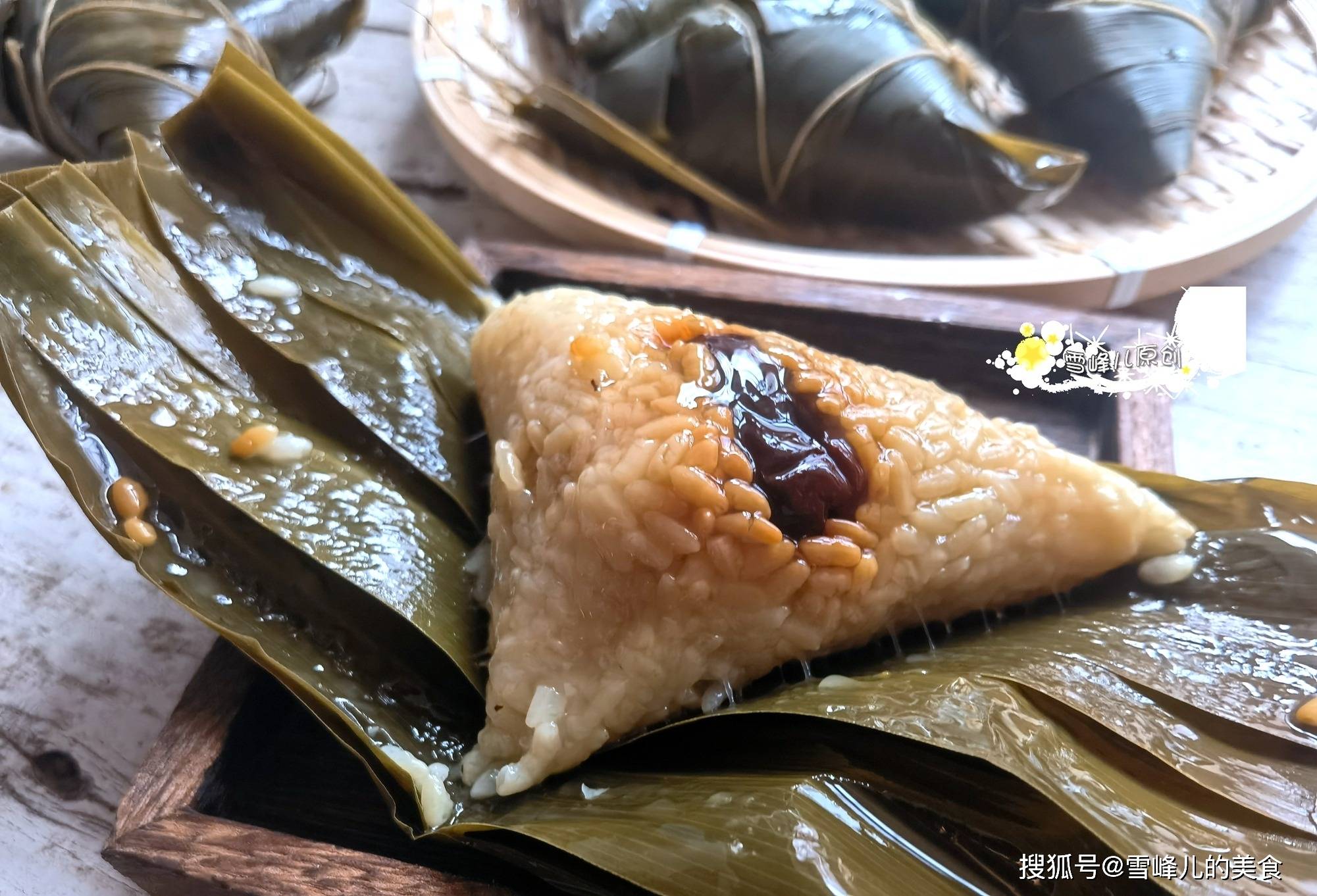 6月10日端午节,再忙也要记得学会包吃粽子,安康幸福寓意好!