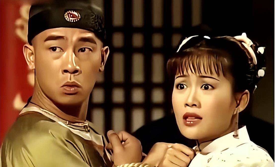 《鹿鼎记》阿珂和苏荃的孩子,到底是谁的?韦小宝只是接盘侠?