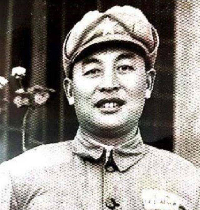 因为什么事情?导致两位开国大校,错失将官军衔