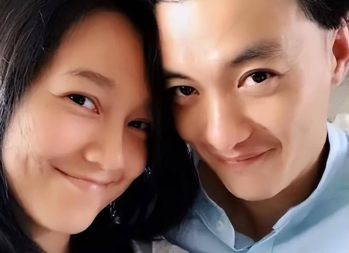 配文说道:"朱丹太贤惠了,不仅在工作上支持老公,还在
