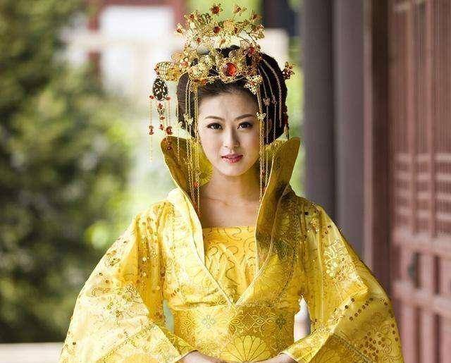王后,证明妇女能顶半边天,亲自提兵击溃雅利安人_武丁_中原地区_妻子
