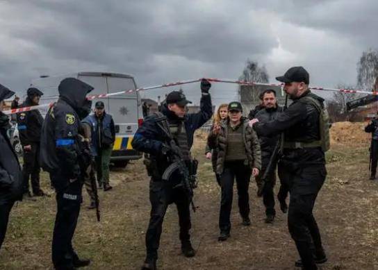 克宫:背叛国家之徒,追到天涯海角也要铲除_俄罗斯_因为_家人