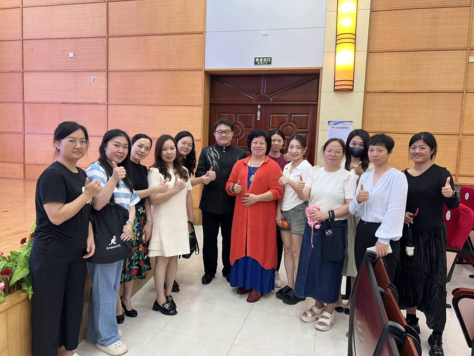 如何做个好家长公益讲座在广州沙面小学举行