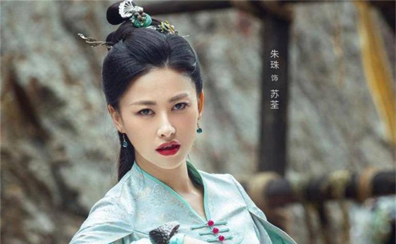 苏荃贵为教主夫人,为何会甘心嫁给韦小宝?其实不只是因为怀孕