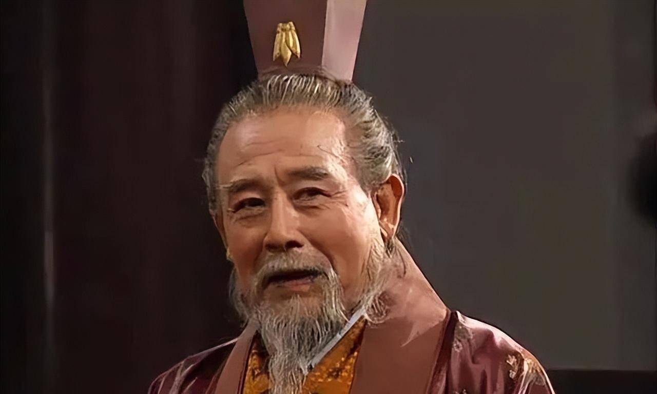 三国时期,诸葛亮与兄长分属异国