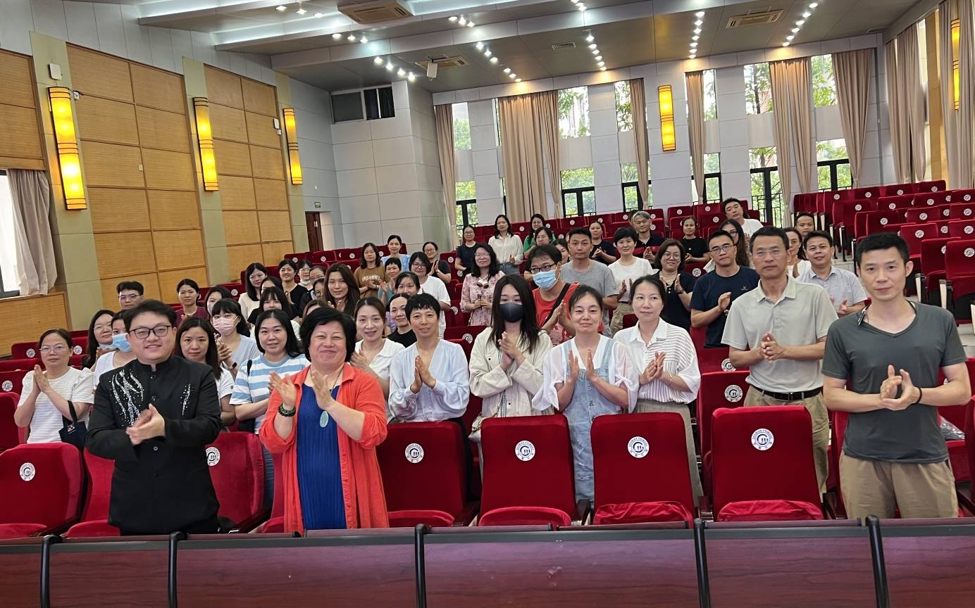 如何做个好家长公益讲座在广州沙面小学举行