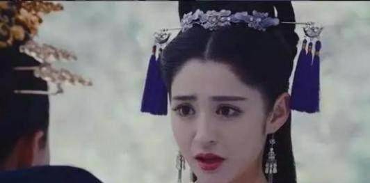 北魏太平真君八年(公元447年),有人密告沮渠牧犍谋反,拓跋焘勃然大怒