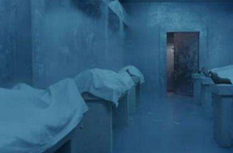 世间清醒之人余华:在太平间午睡的他,写了"最残忍"的文字