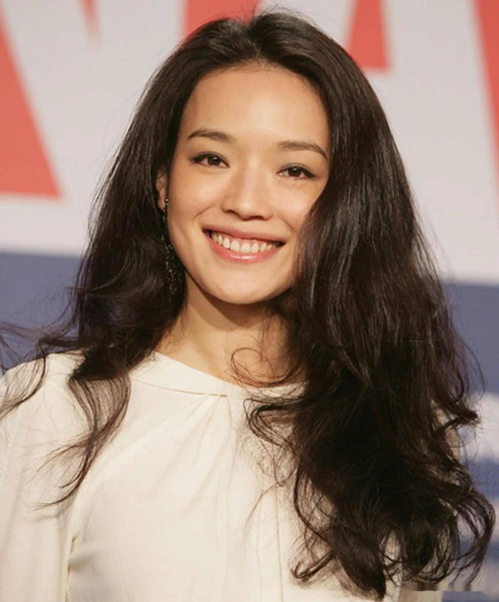 不老神话揭秘:王祖贤的那年,性感与才华交融,谁看了能hold住?