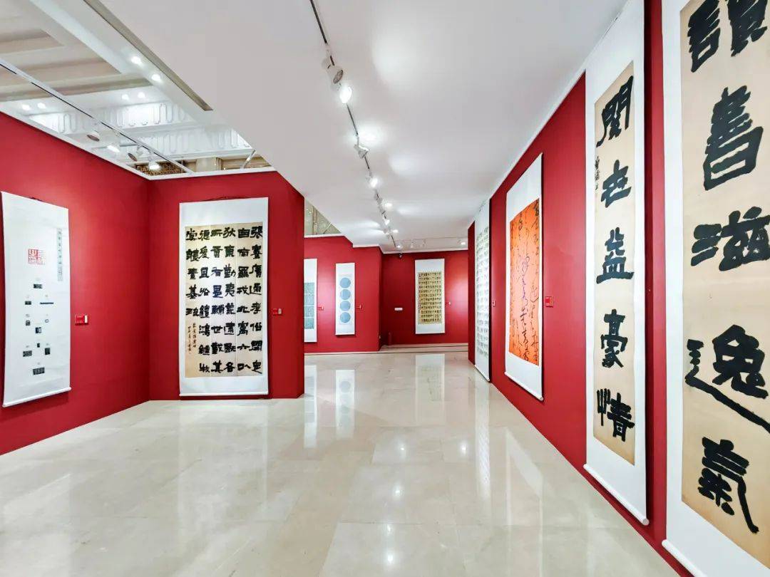 四川文理学院2024届(首届)书法学专业毕业生教学成果汇报展在成都开幕