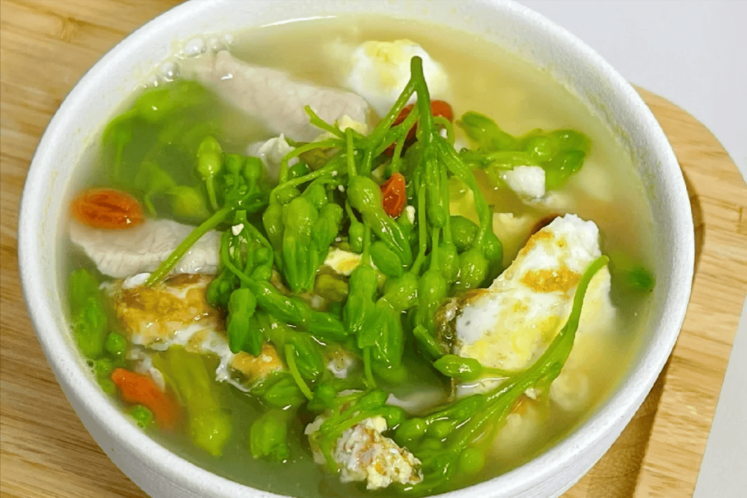 6月,这菜要经常吃,一清肝明目,二清热解毒,三助眠,别不懂吃