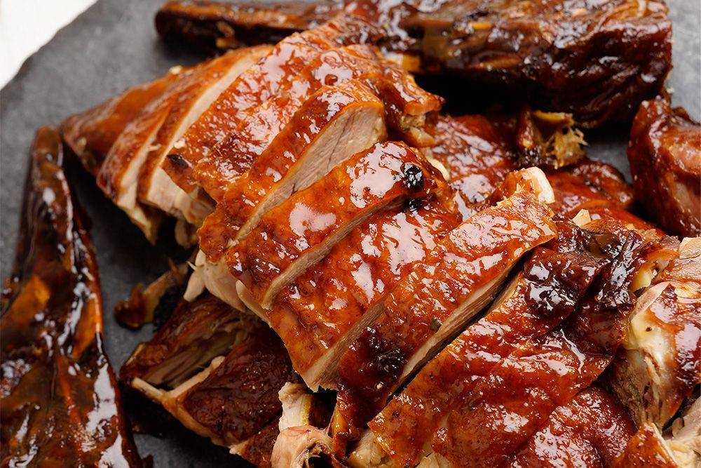 赵鸭子甜皮鸭:五一出行必备,拥有"一只鸭子"的快乐生活