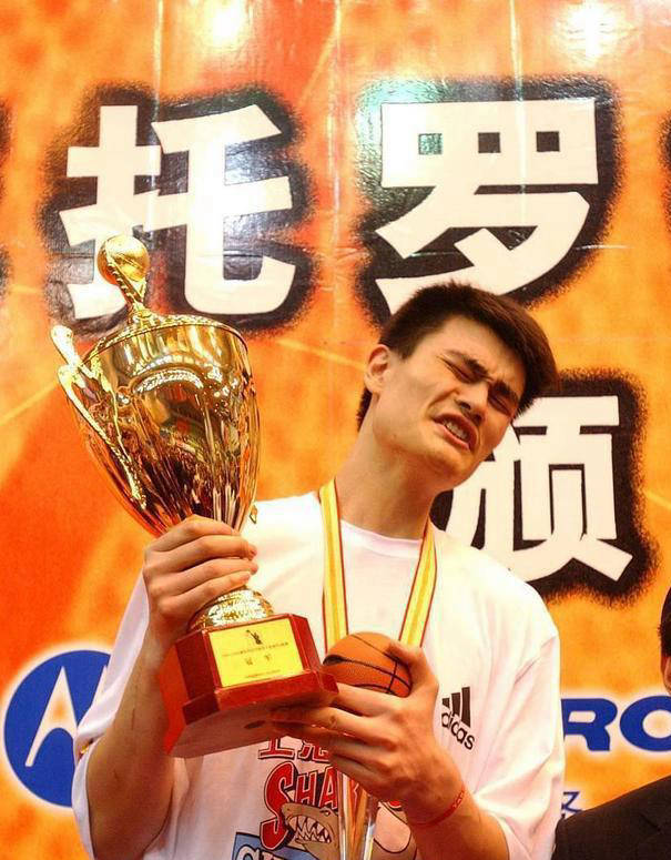 国外职业联赛中的"败方mvp"现象:张镇麟家族势力是否渗透至非洲联赛?