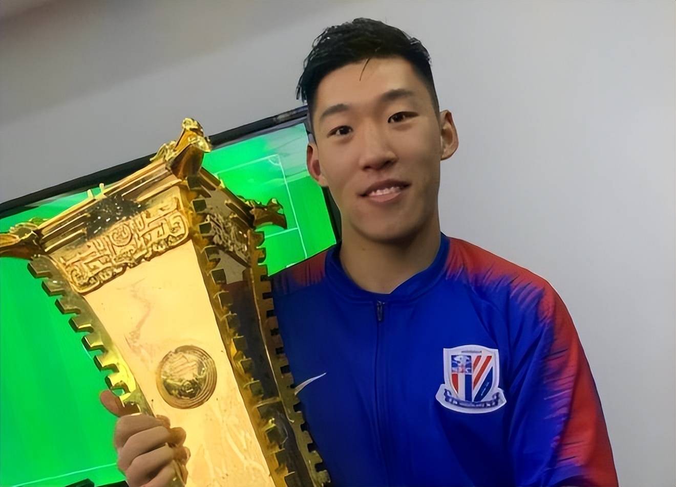 国足教练如想玩飞盘战术 申花蒋圣龙 朱辰杰 鲍亚雄说不定能帮上忙