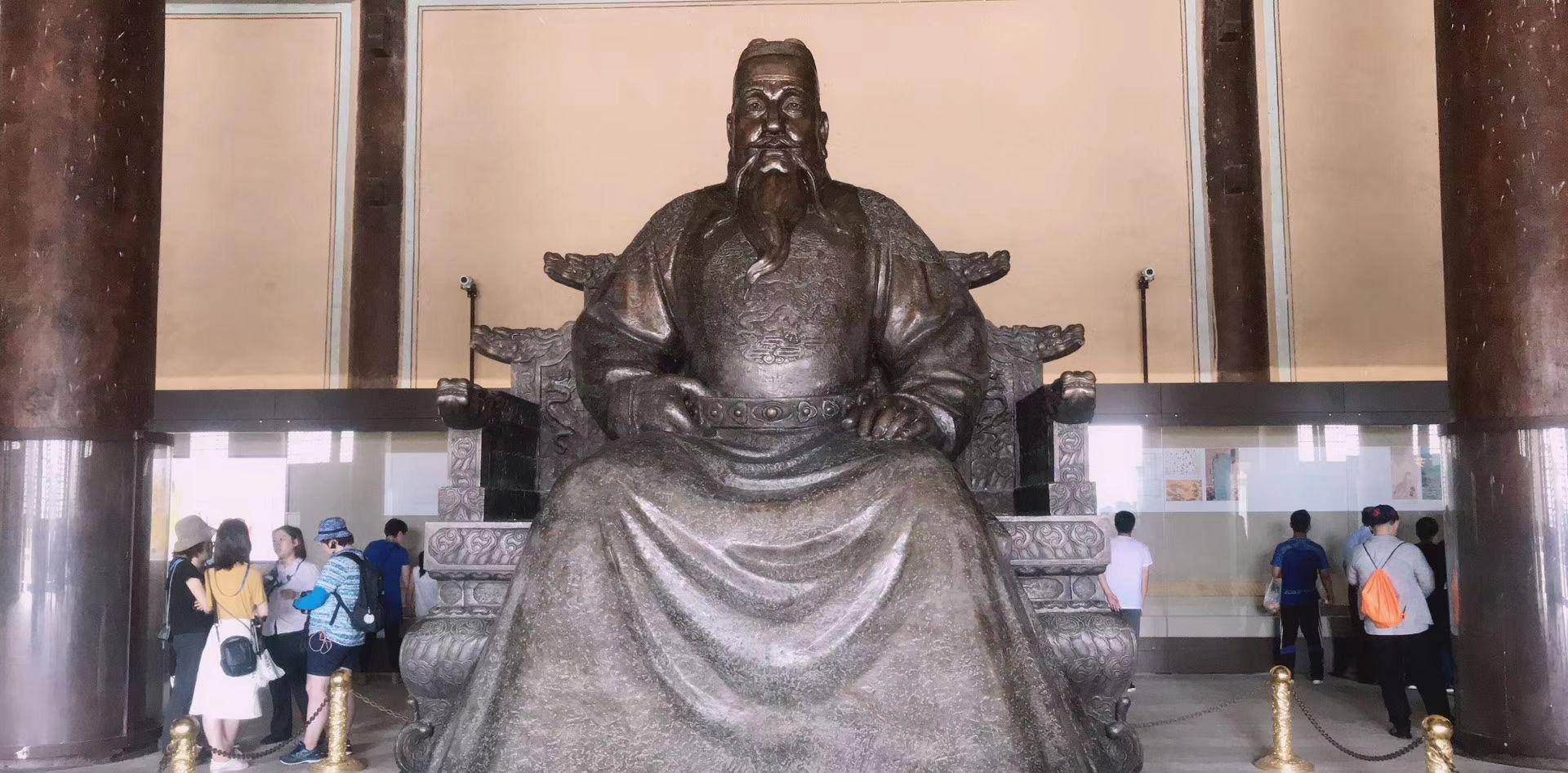 明成祖朱棣陵墓:郭沫若提议发掘,考古队发掘三日,结果匆匆撤离