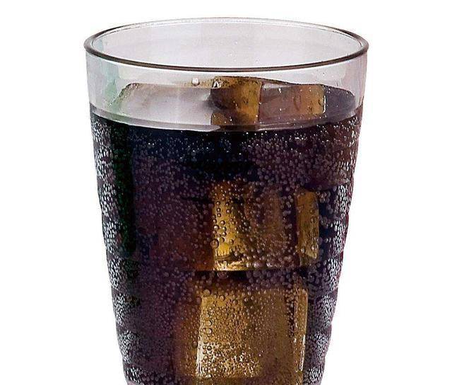 朱可夫喝"肥宅快乐水"无法自拔,伏特加被放弃,美为他特别定制_可乐