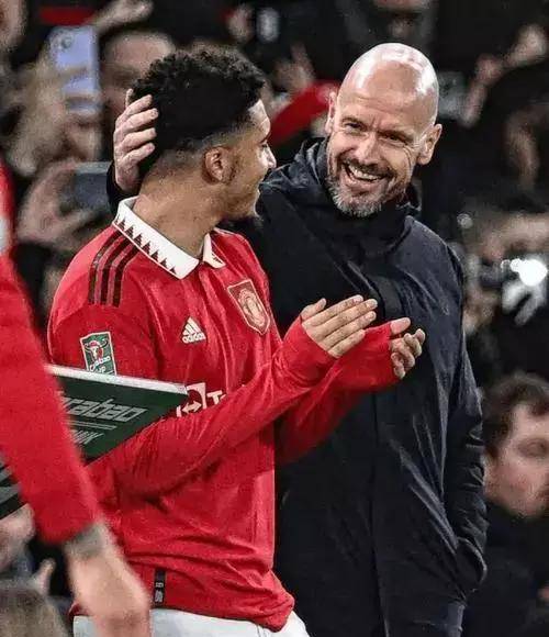 曼联回不去,多特留不下,桑乔是苦还是冤?_英格兰_曼城_赛季