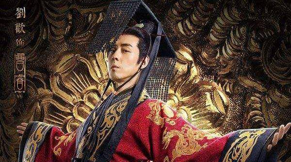 他的母亲甄氏是怎么死的?