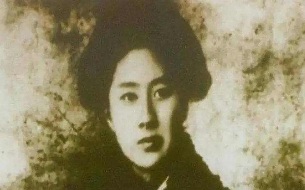 我最崇拜的三位女革命先烈