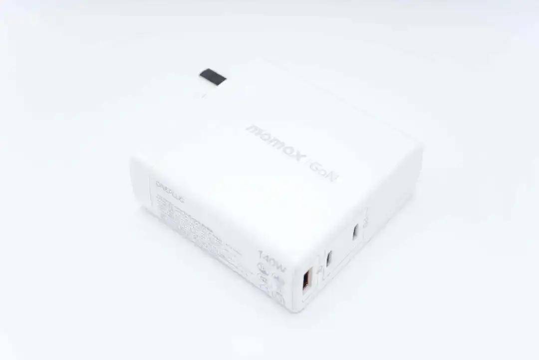 momax 140w快充momax摩米士2,拯救者c140氮化镓充电器开售,支持140w