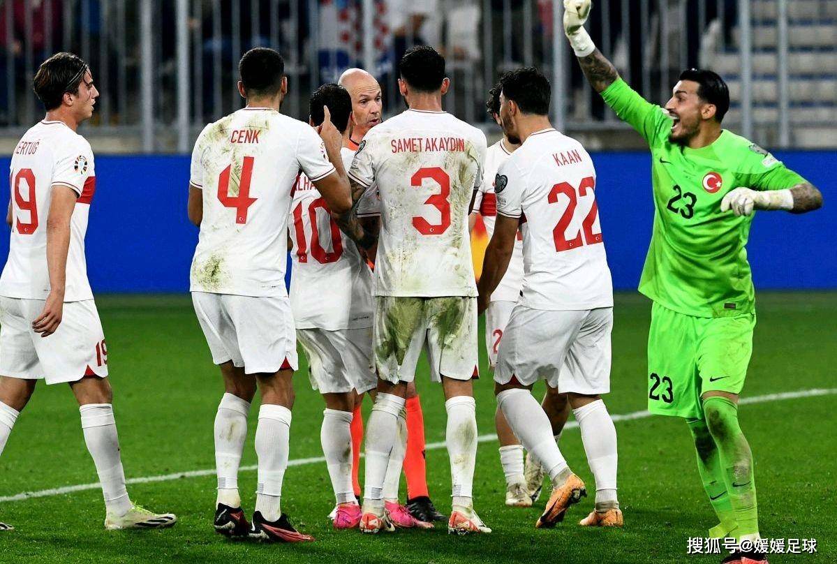 国际赛:意大利vs土耳其 瓦奇巴托vs格雷米奥