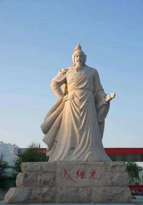 戚家军从巅峰到覆灭的一曲悲歌:大明的昏君奸臣如何自毁长城_戚继光