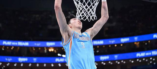 周琦悉心辅导长子学业,体贴照顾孩童_广东队_易建联_1