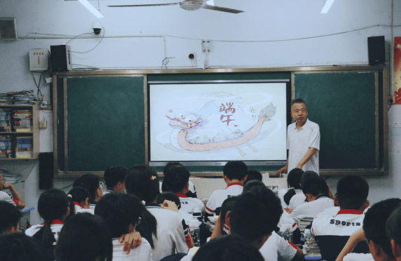 清丰实验中学图片