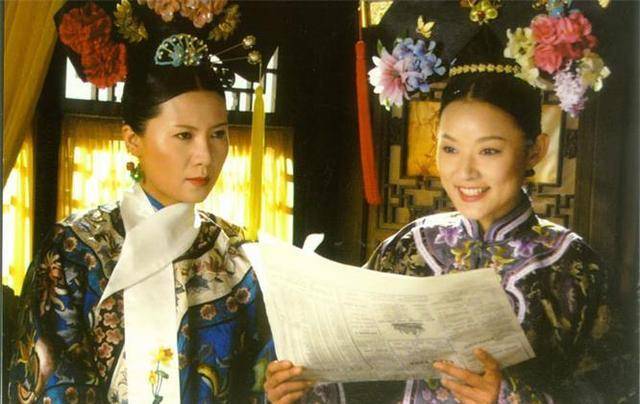 慈禧手下一对姐妹秘书,风光无限晚景凄凉,一死于车祸一腿被打断_德龄