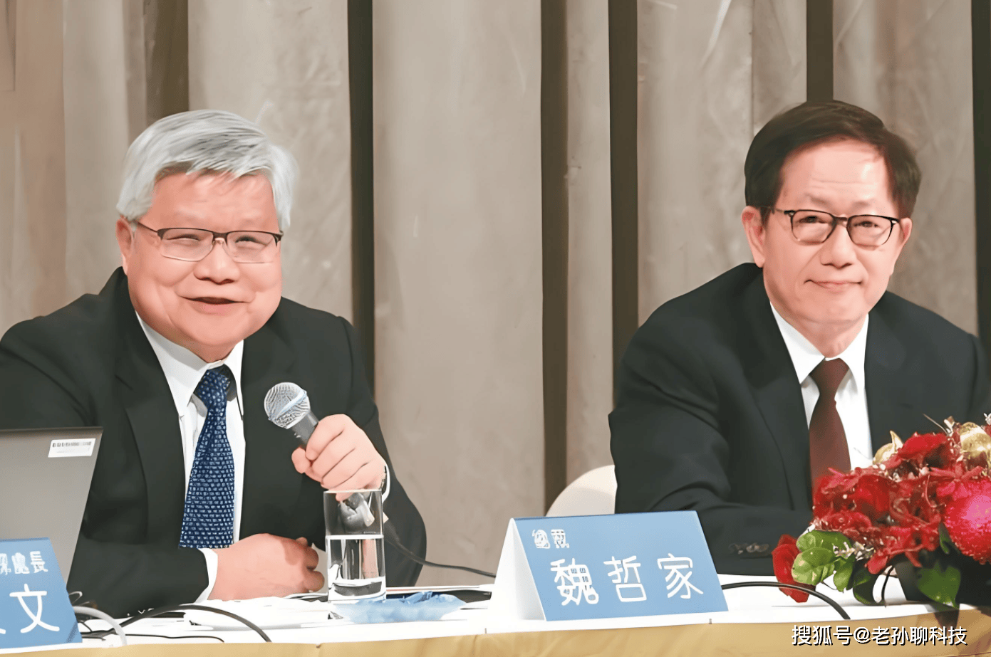 本月早些时候,台积电高层迎来大换血,刘德音卸任台积电董事长一职,由