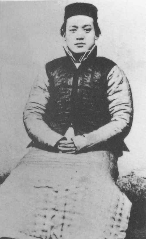 为了武昌起义有多拼,党人偷金佛,勒亲戚,骗老父,来筹集经费