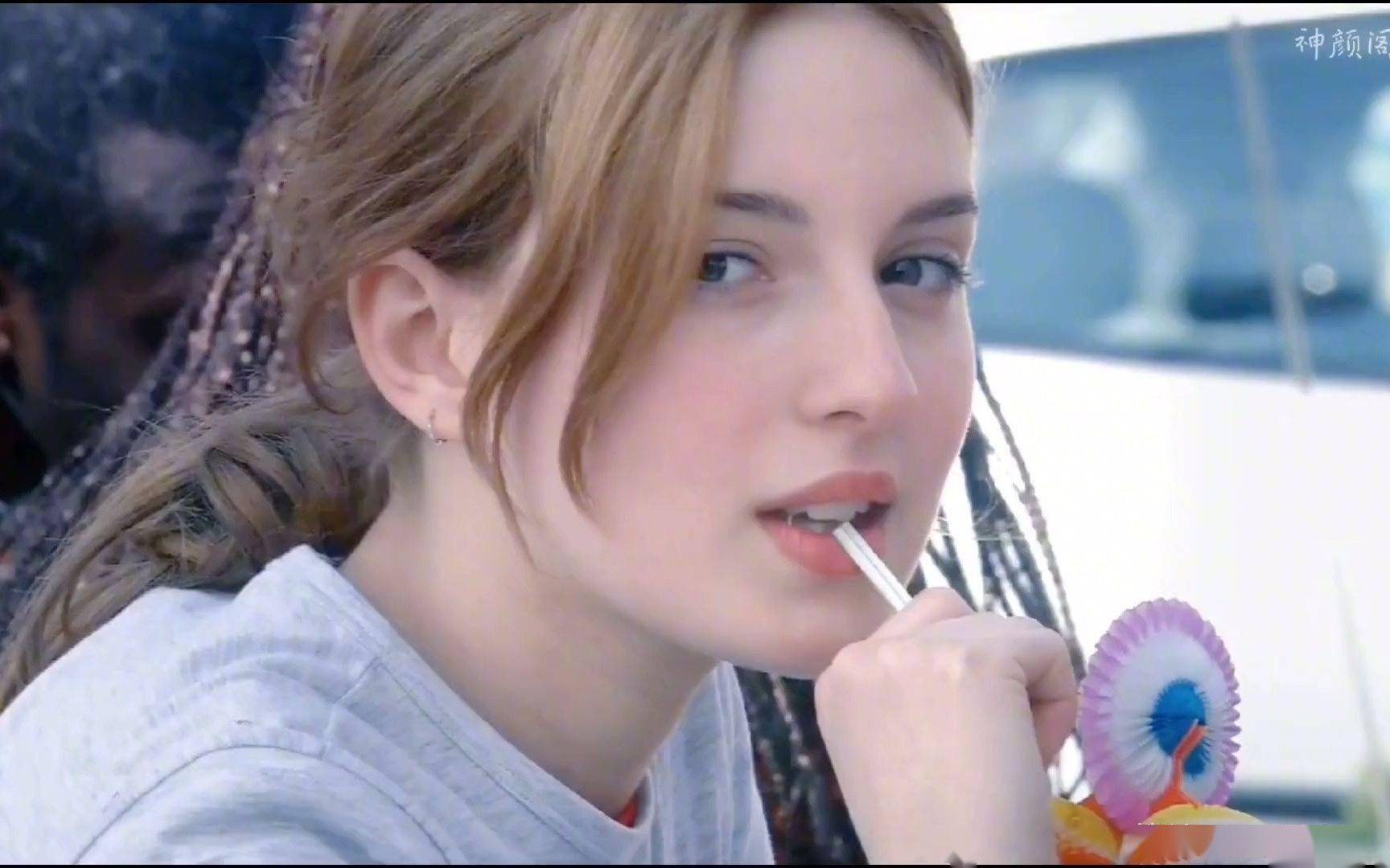 无法抗拒的诱惑!玛利亚瓦沃德:美貌与才华的完美结合,堪称人间水蜜桃!