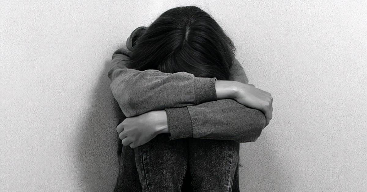 2010年武汉一维修工修彩电,意外发现一张纸条,解救两名被囚少女