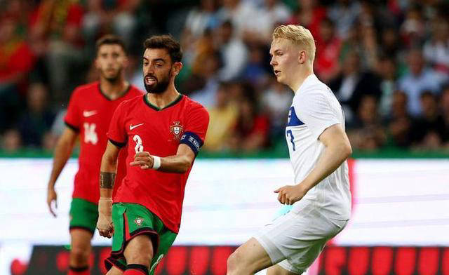 欧洲杯预演:c罗缺席,葡萄牙4-2胜芬兰!21岁新秀崭露头角