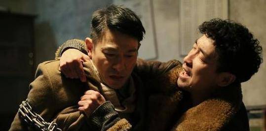 "冷血绑匪"王立华:9岁当老大,12岁逼母离婚,27岁绑架大明星
