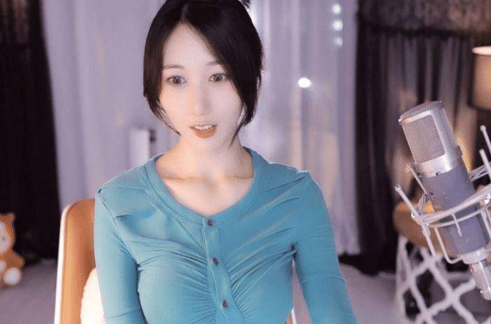 女主播"小小玉酱"直言:喜欢给男人花钱,会从房管中挑一个伴侣