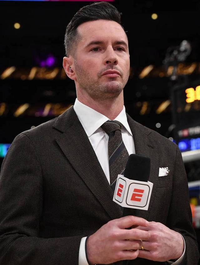 浓眉倾向于博雷戈执教,球队面临抉择_雷迪克_助教_安东尼戴维斯