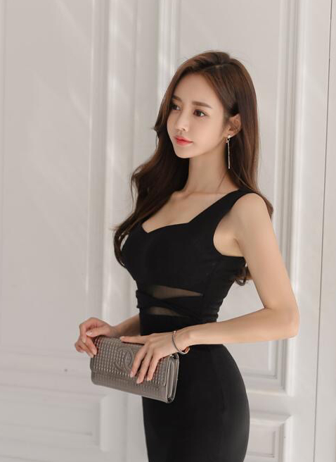 穿上也是很时尚的,充分体现出你的优雅气质_设计_穿着_好身材