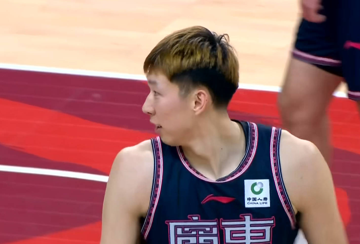 广东队等了整整三年!_徐昕_内线_球员