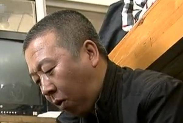 2007年,小伙连续5年扔158万吨石头进大海,如今每年坐收5000万_李柏林